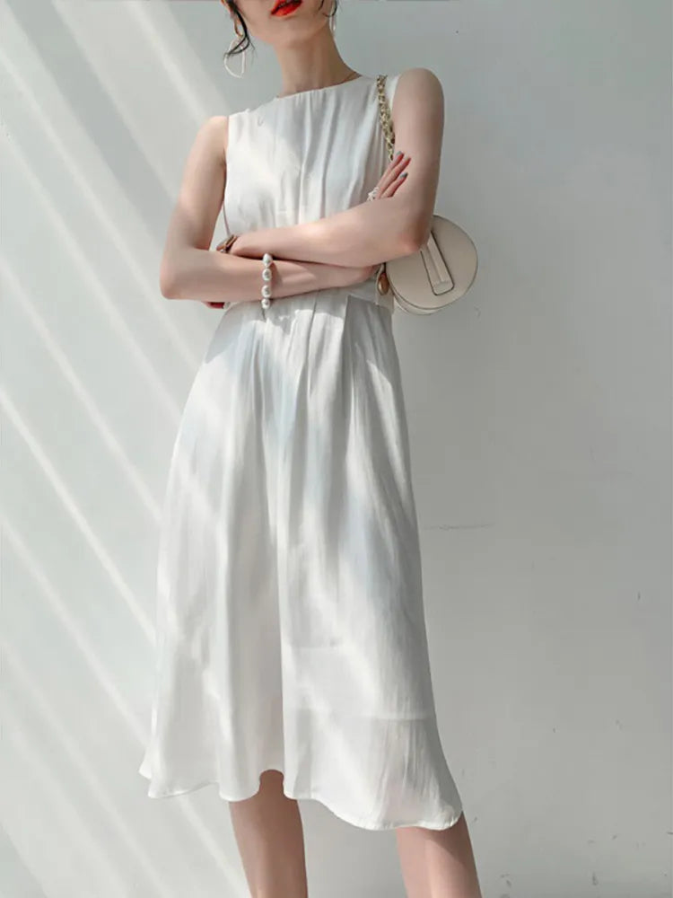 [LANMREM] High Waist Pleated Elegant Dresses Women's White O-neck Sleeveless Satin Female Dress 2023 Autumn New 26D1273 KilyClothing