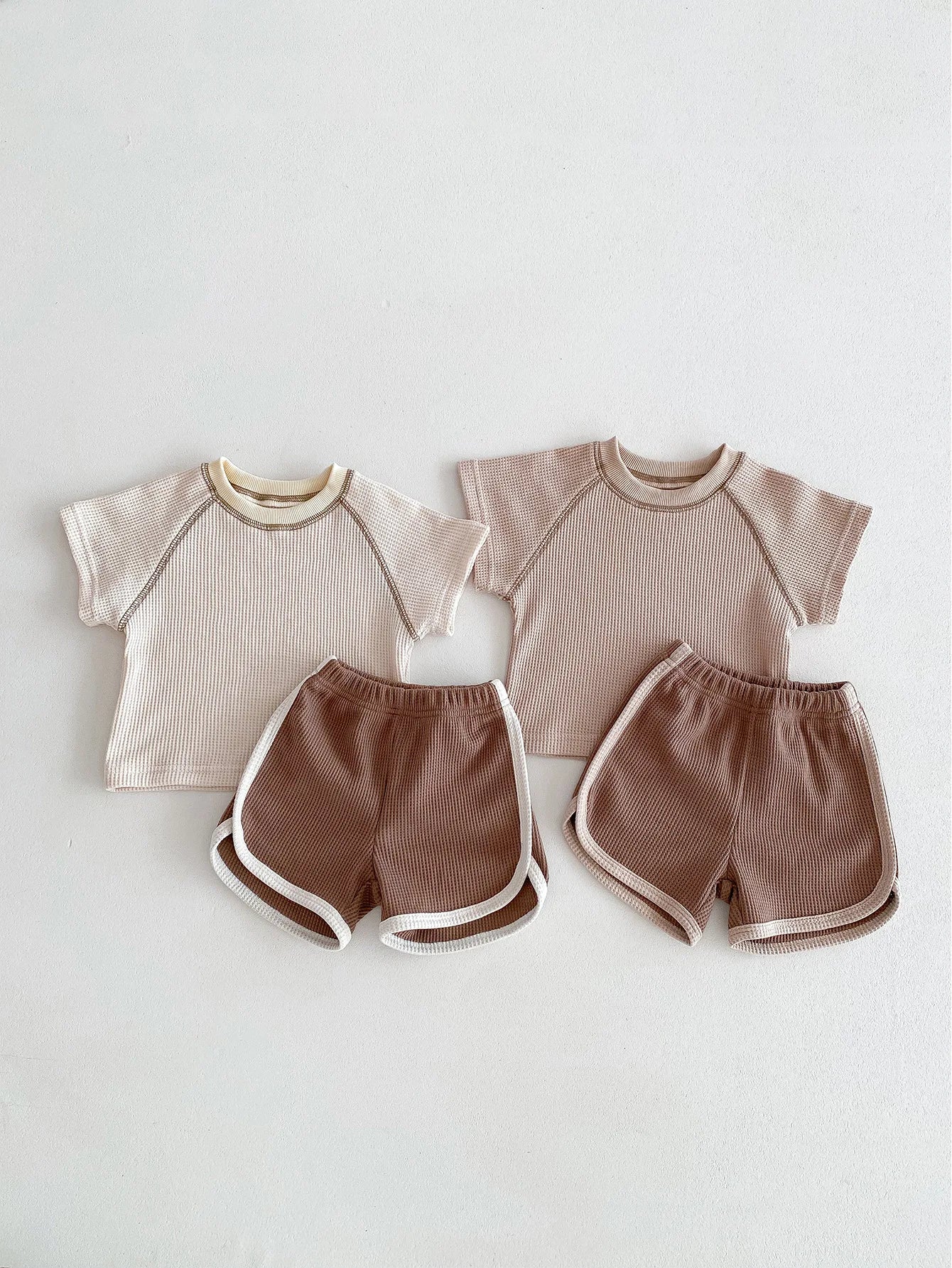 Conjunto de ropa de verano para bebés y niños pequeños, camiseta transpirable con forma de gofre y pantalones cortos deportivos para niñas