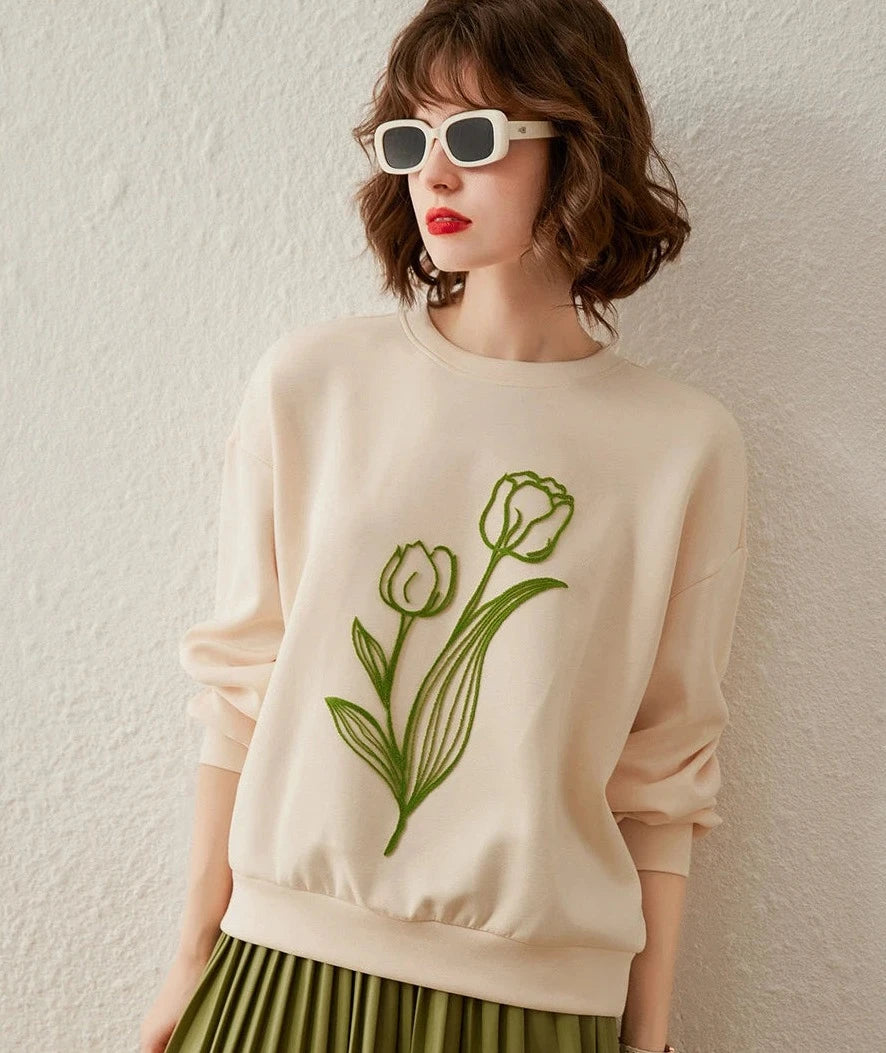 Women Hoodies, Round Neck Long Sleeve Fashionable Casual Embroider Flower Loose Fit Pullover Tops