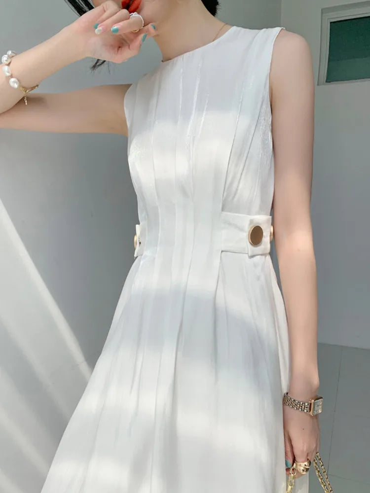 [LANMREM] High Waist Pleated Elegant Dresses Women's White O-neck Sleeveless Satin Female Dress 2023 Autumn New 26D1273 KilyClothing