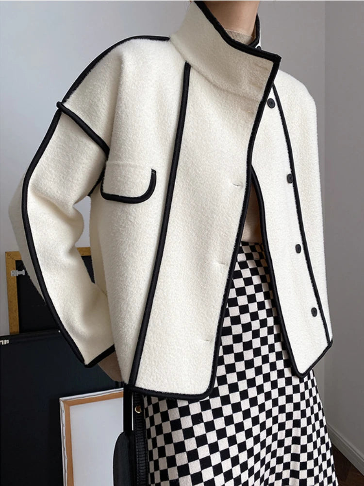 Abrigos de moda para mujer, chaqueta corta sólida con cuello alto suelto, diseño de Color en contraste, ropa de abrigo blanca y negra