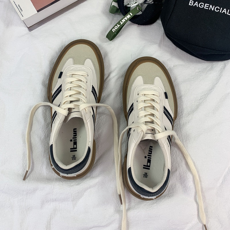 Classic Sneakers Women Leather Retro Low Cut Lace -up Casual shoes, streetwear. KilyClothing