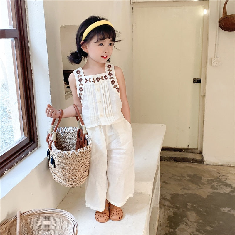 Baby Girl Clothes Set Charm Suspender Wide Leg Pants Two-piece Set Flower Embroidered KilyClothing